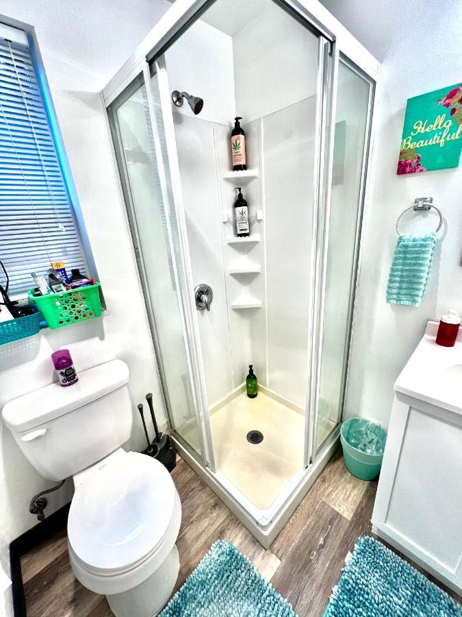 Micro Studio Apartment In University District- 10 Mins Walk To University Of Wa ซีแอตเทิล ภายนอก รูปภาพ